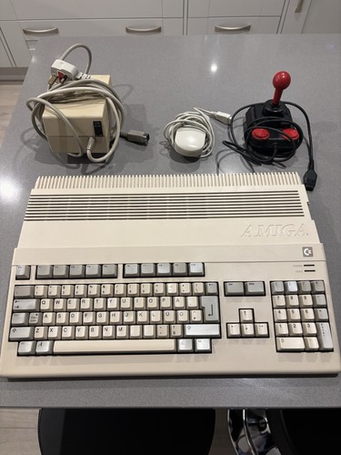 Amiga 500 with 1mb - ram-, tested