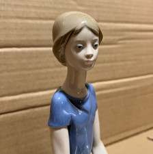 Lladro Porcelain Figurine Beth