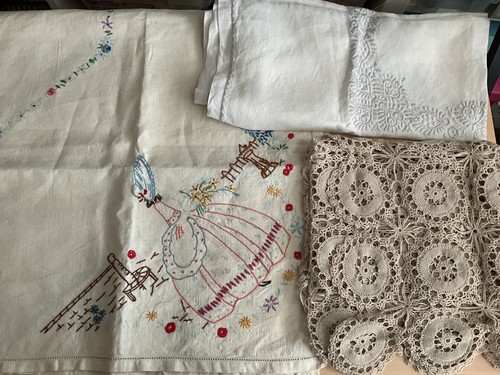 Vintage linen table cloths and