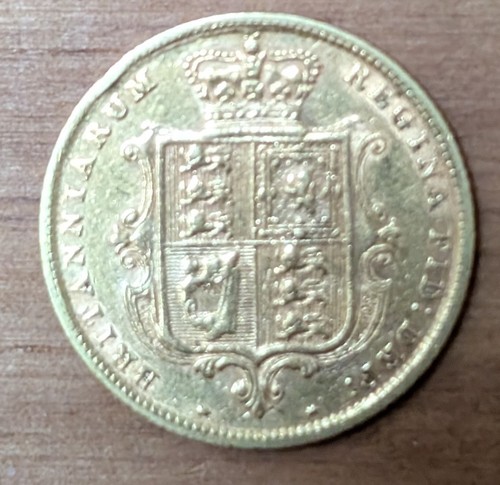 22ct gold 1884 queen - 22ct,