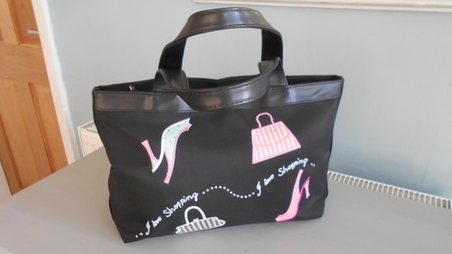 Black fun hand shoulder - black,