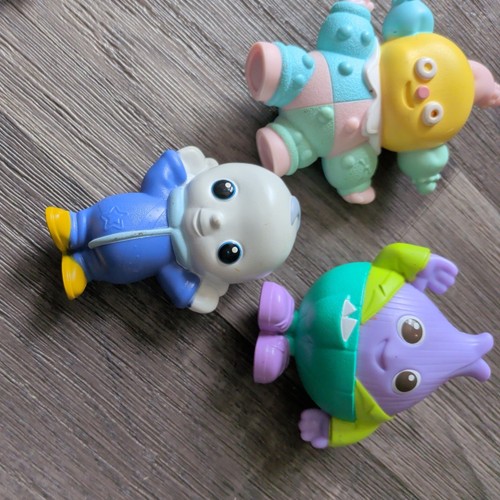 Cbeebies bbc moon action - cbeebies,