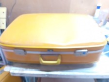 Vintage/Retro  Suitcase