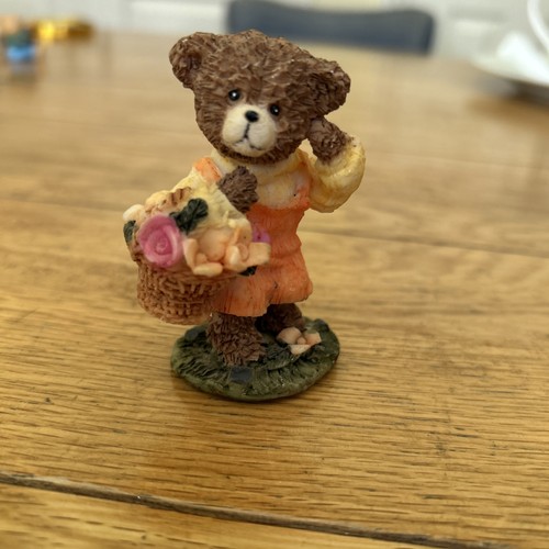Avon figurine springtime - avon, "springtime