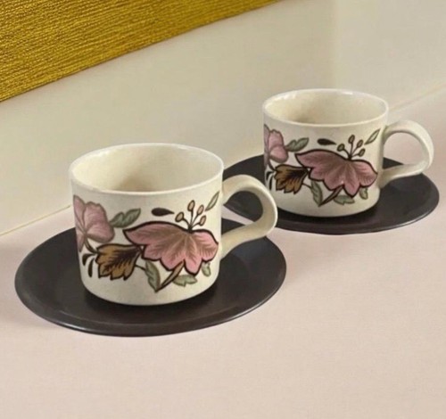 Retro pink floral royal - 2,