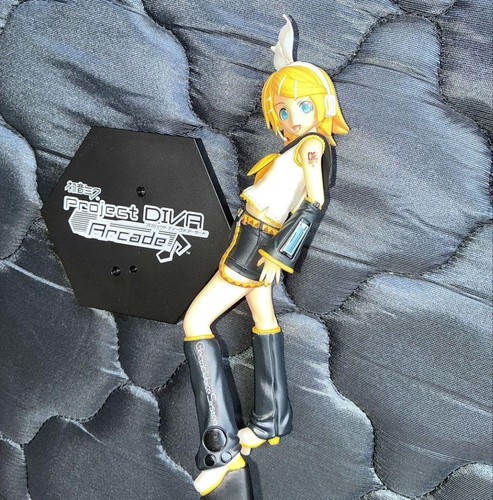 Kagamine rin premium prize - kagamine,