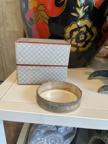Vintage solid silver - vintage,