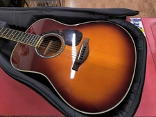 YAMAHA LL6 Acoustic Guitar