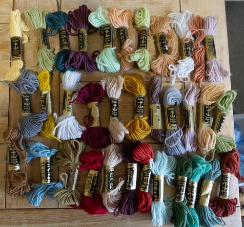 Anchor mixed tapestry wool - 32,