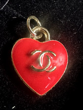 Chanel Red Heart Button charm /zip pull / pendant? versatile stamped Gorgeous
