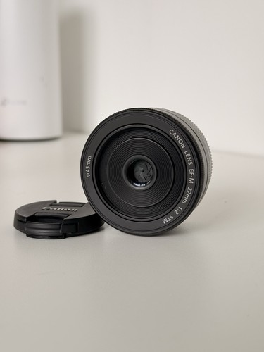 Canon 22mm 2 stm - canon,