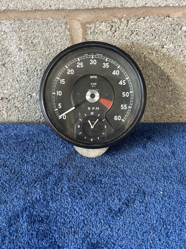 Jaguar type mk2 rev counter - type,