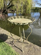 Large green metal jardiniere - metal, /