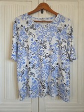 Size 14-16 Tshirt - Damart