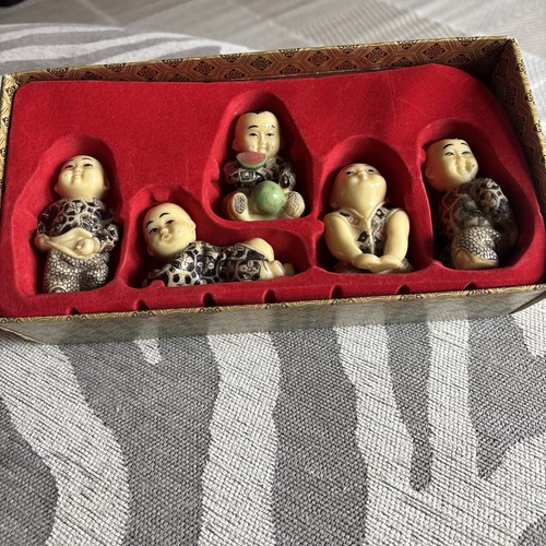Vintage set resin chinese - vintage, of