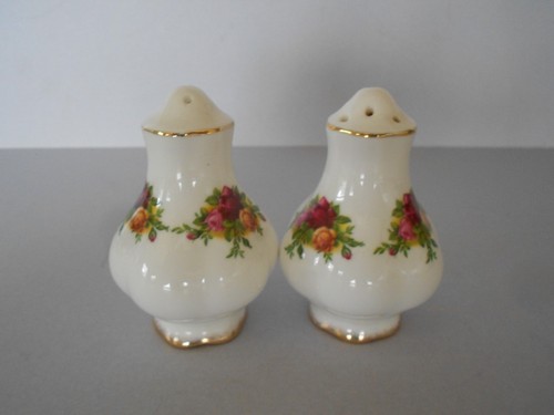 Royal albert old country - country, roses