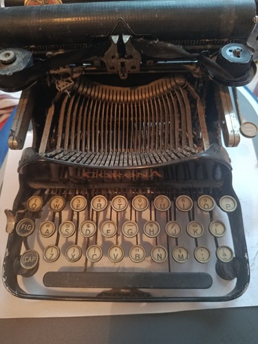 Antique ww1 era 1917 portable - ww1,