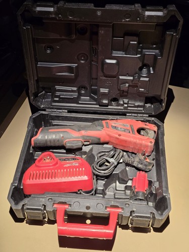 Milwaukee c12 pipe cutter - pc,