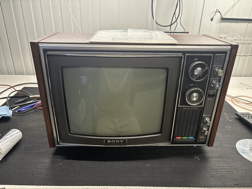 Retro sony trinitron colour - sony, tv