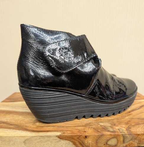 Fly london black patent - london,