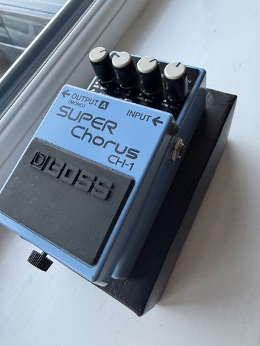 Boss super chorus guitar - boss, ch-1