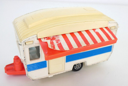 Corgi touring caravan pull out - touring,