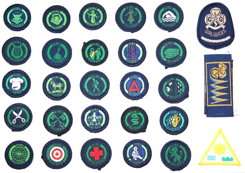 Set girlguide badges - set, 28