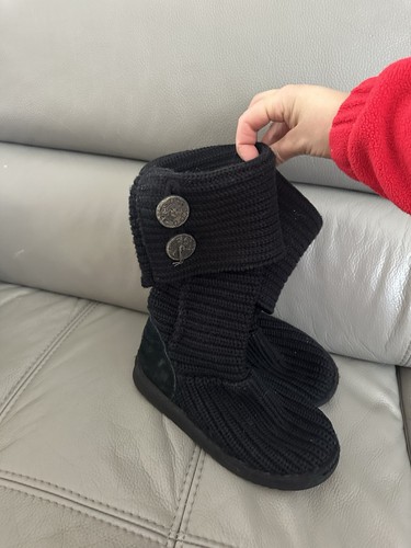 Ugg - ugg,