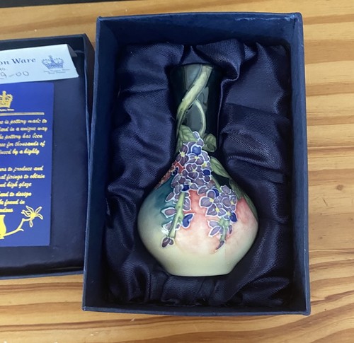 Hand painted old tupton - old,