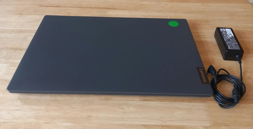 Good condition lenovo - lenovo, v15-ada