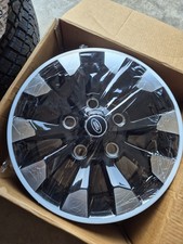 Brand New (SET OF 4) 18"