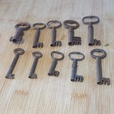 Vintage Hollow Barrel Keys 10 Pieces