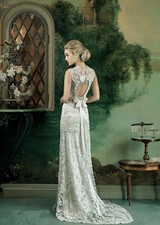 Wedding Dress - Claire Pettibone - Size 10