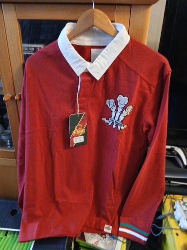 Wales retro heritage long - wales,