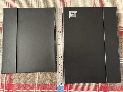 Die storage with magnetic - with,