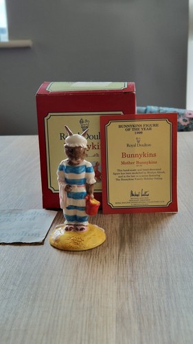 Royal doulton bunnykins boxed - royal,