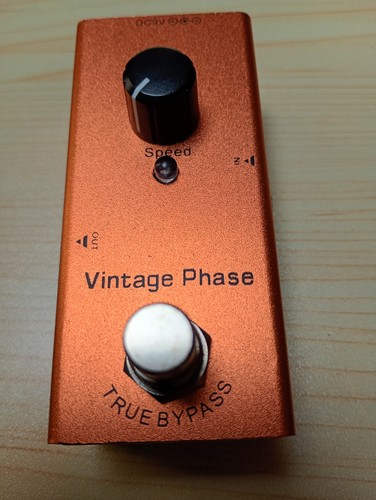 Vintage phase pedal
