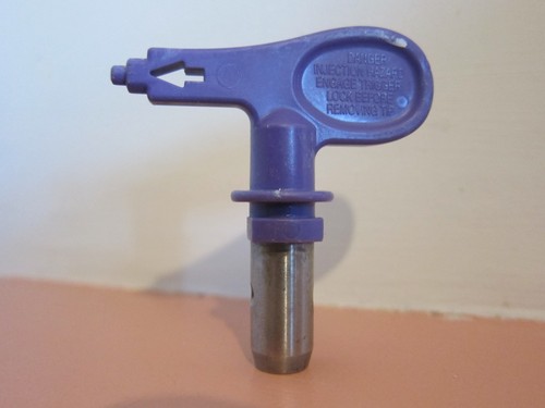 Airless sprayer wagner - sprayer.,