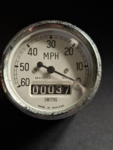 Vintage smiths speedometer - smiths,
