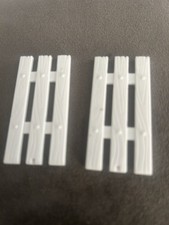 Sylvanian dolls house  Spares - white slates fencing ?