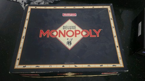 Monopoly deluxe edition board - deluxe,