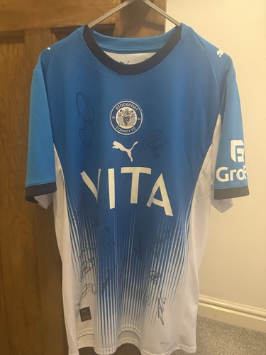 Signed stockport county - stockport, shirt