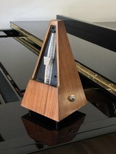 East German (DDR) Wooden Mechanical Metronome – Front Panel Missing, Working