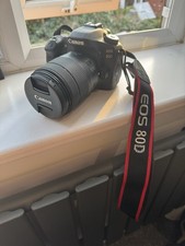 Canon EOS 80D DSLR + EF-S