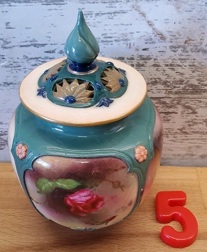 Antique royal worcester - royal,