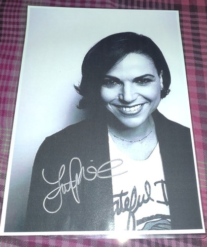 Lana parilla signed - lana,