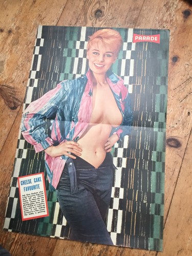 Parade glamour magazine colour - parade,