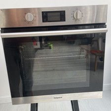 UK HOTPOINT Class 2 Multiflow SA2 544 C IX Electric Single Oven -