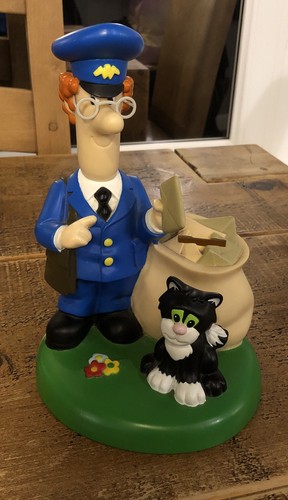 Postmam pat money box 2004 - money, box,