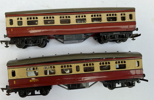 Triang r21 coaches m7071 - coaches,